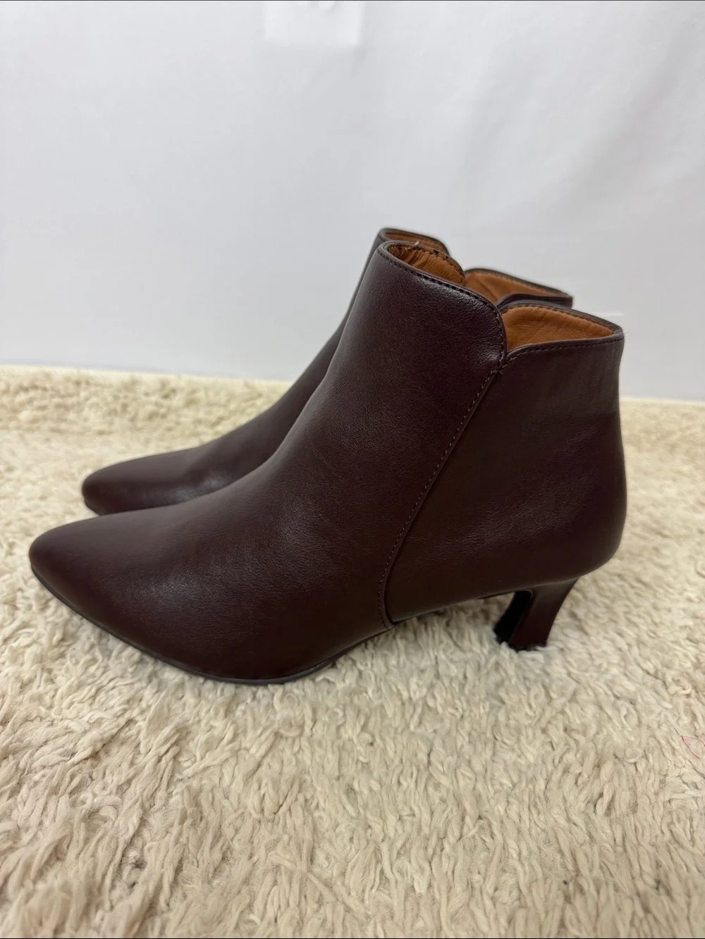 Eurosoft‎ Violet Bootie Size 9 Dark Brown New